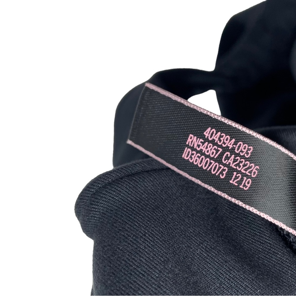 Victoria’s Secret Womens V Neck Sports Bra Size XL Black Back Cutout Activewear - Picture 6 of 8